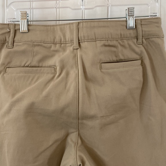 Women's St. John's Bay Capris Size 10 - Picture 3 of 4